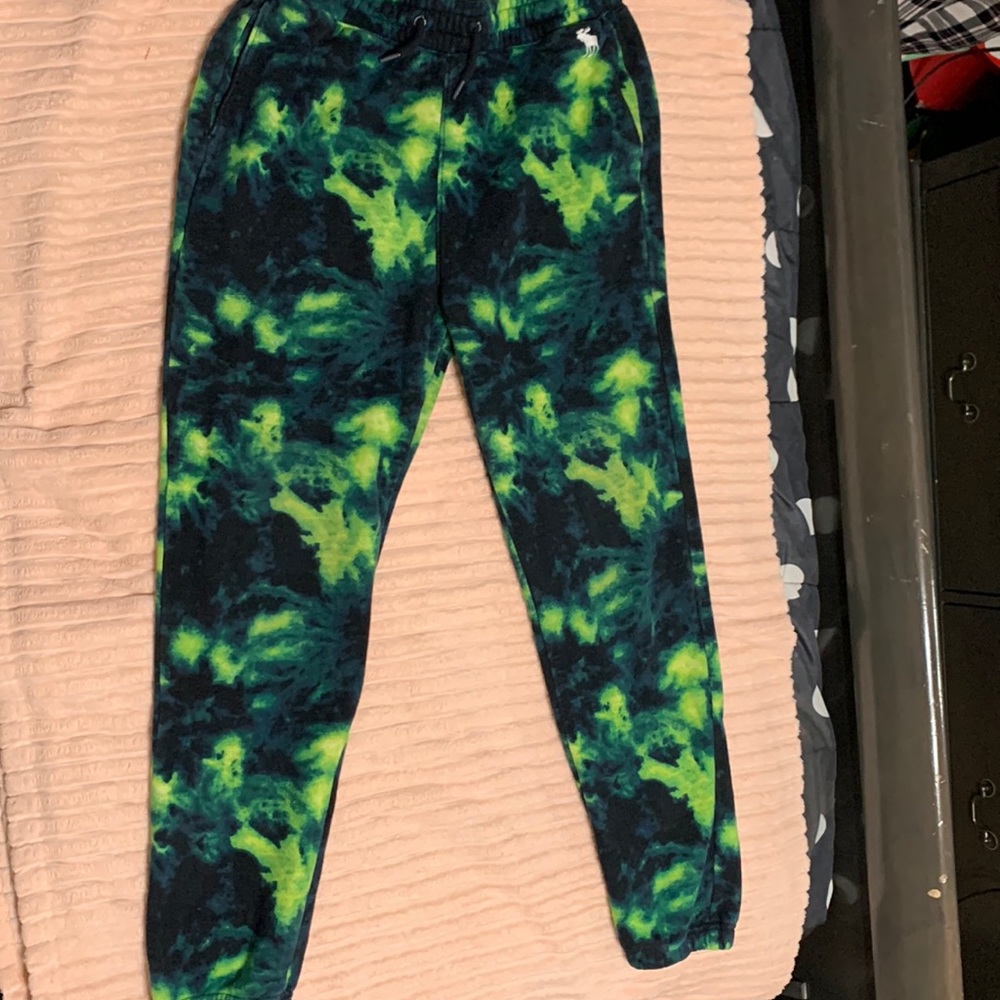 Boys green and black tie dye joggers